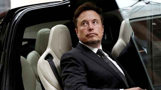 Elon Musk a su llegada a Beijing