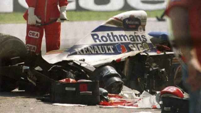 Los restos del Williams de Senna tras el accidente mortal en Imola