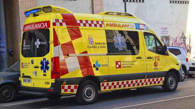 ARCHIVO - Ambulancia de emergencias del Sacyl