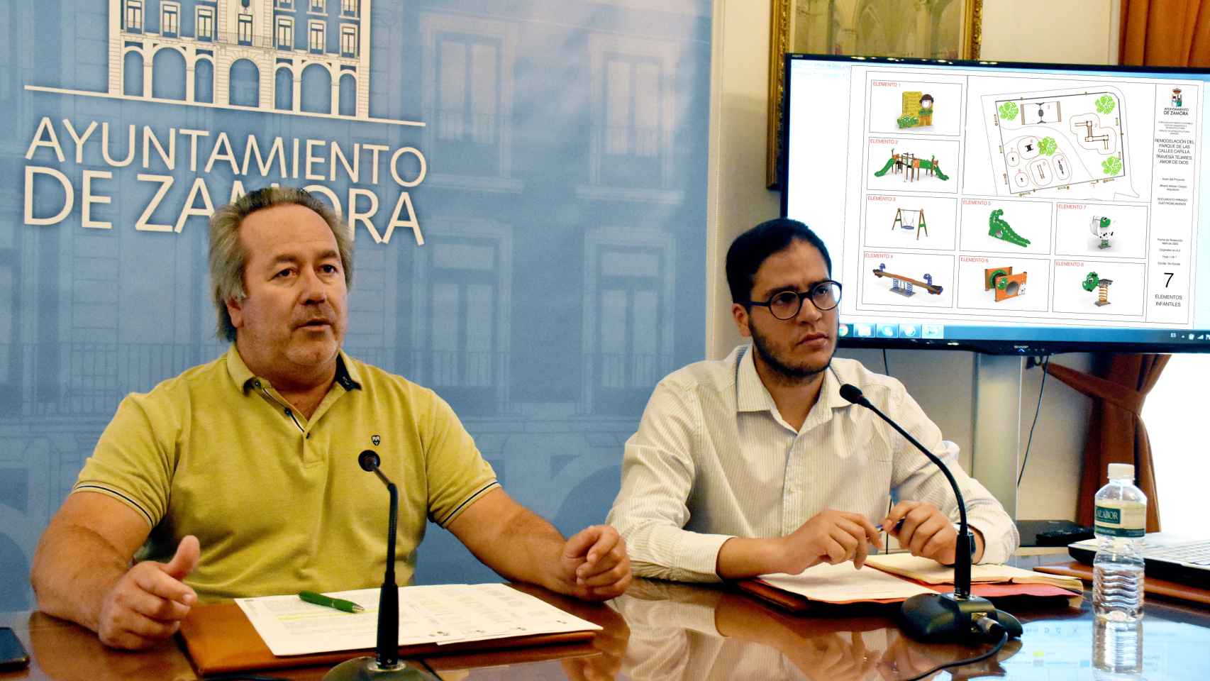 El alcalde de Zamora, Francisco Guarido; y el concejal de Obras, Infraestructuras Urbanas, Movilidad y Participación Ciudadana, Pablo Novo