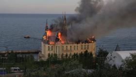 El 'castillo de Harry Potter' de Odesa tras el bombardeo ruso de este lunes.