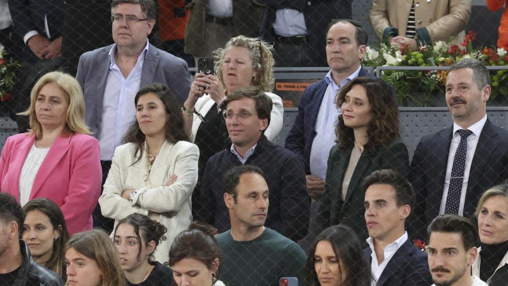 Tersa Urquijo y José Luis Martínez-Almeida, emocionados en el adiós de Rafa Nadal a Madrid.