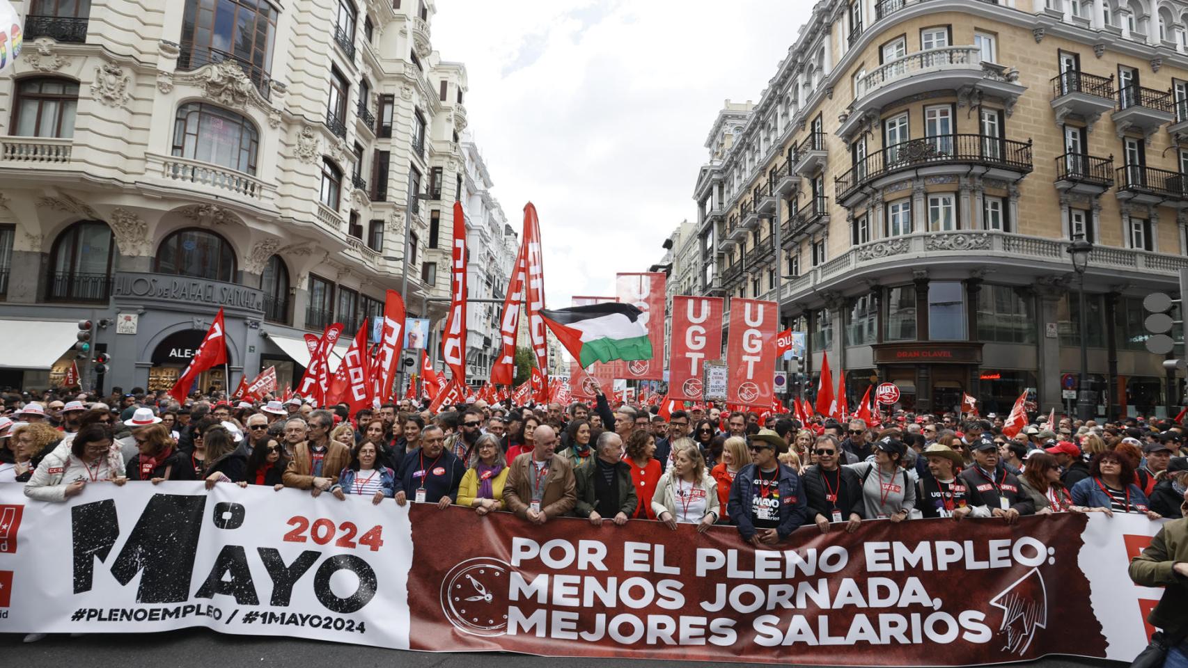 Manifestación convocada por los dos grandes sindicatos, CCOO y UGT, este miércoles en Madrid.