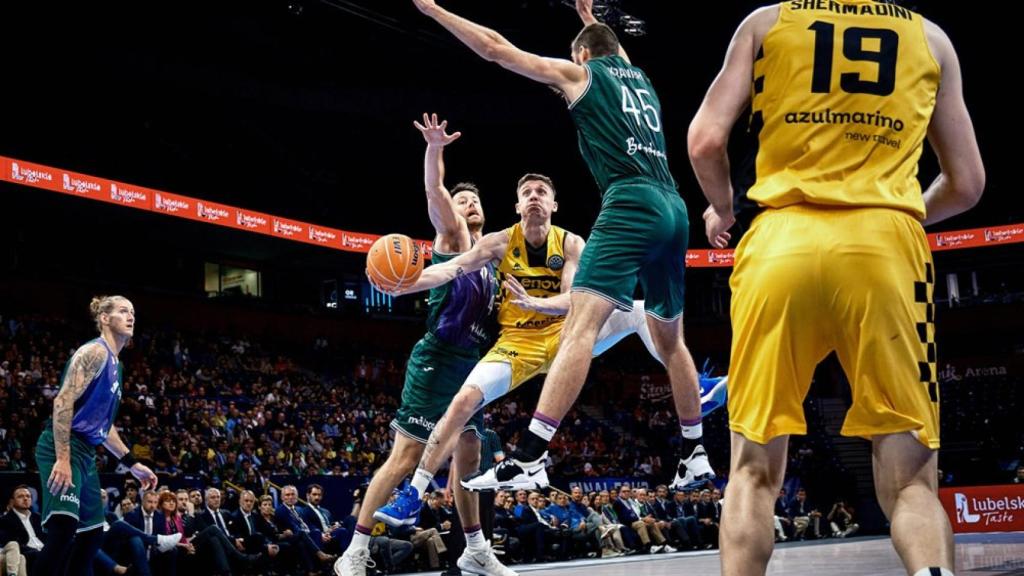 Un momento del Lenovo vs. Unicaja de la final de la BCL