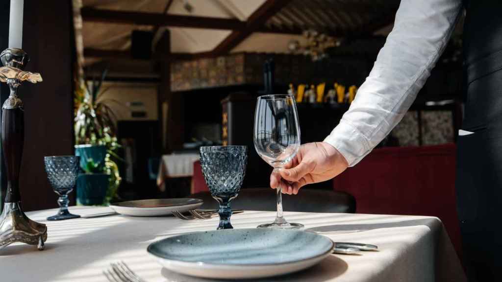 Imagen de archivo de la mesa de un restaurante.