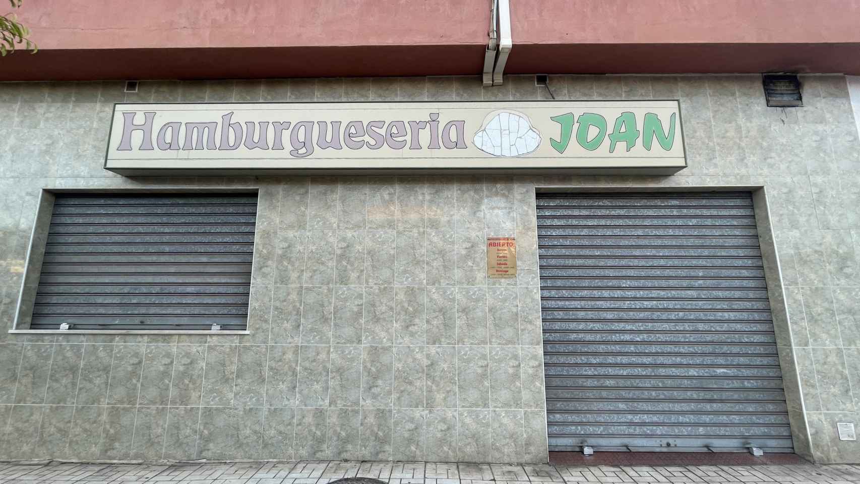 Cierra la histórica hamburguesería Joan, en El Torcal (Málaga).