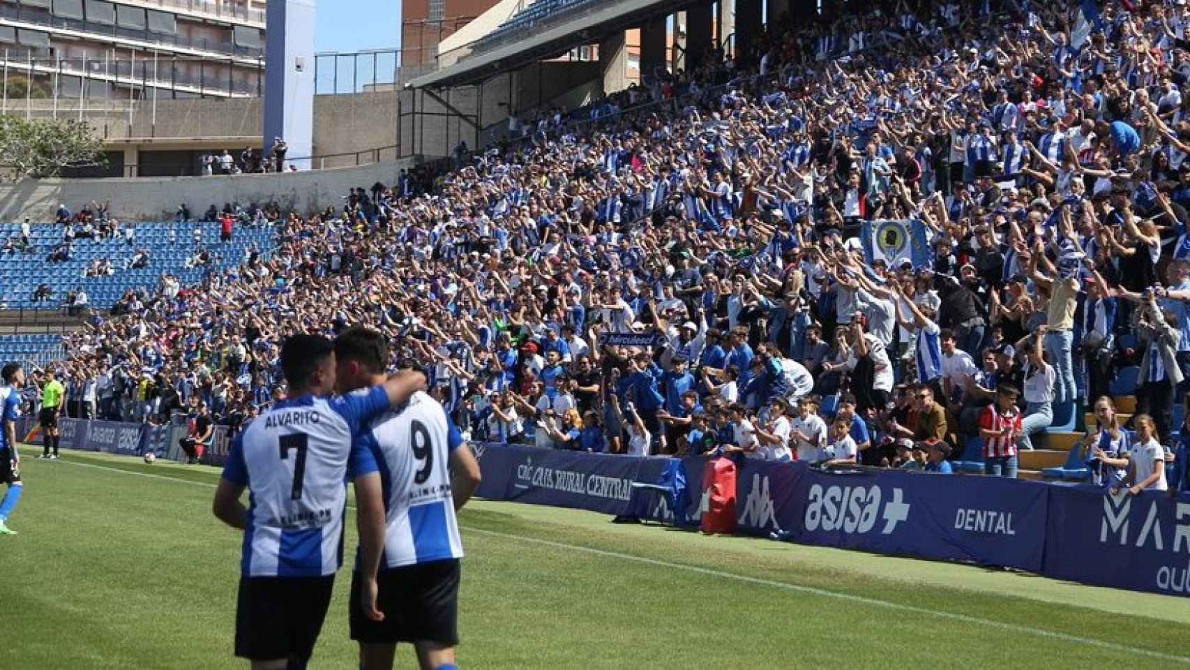 El Hércules-Lleida se juega a las 12 horas del domingo 5 de mayo.