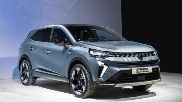 Renault presenta su nuevo vehículo híbrido
