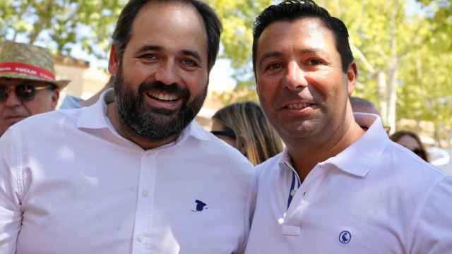 Paco Núñez, a la izquierda, y Santiago Sánchez, a la derecha, en una imagen de archivo cedida por el PP.