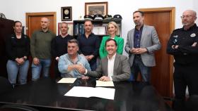 Velázquez firma la paz con la Policía Local: Están más valorados que nunca