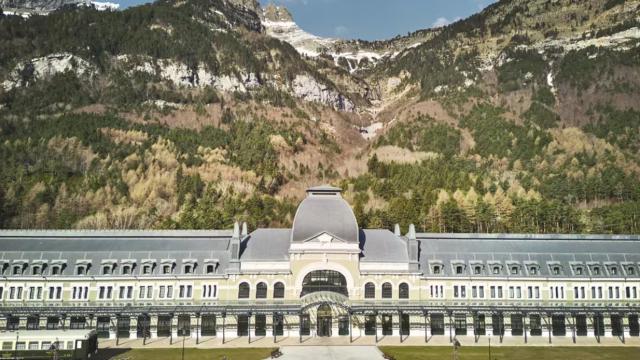 Estación Internacional de Canfranc.