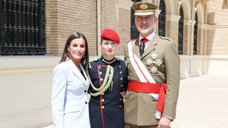 Casa Real comparte las imágenes más esperadas de Felipe VI y Letizia con Leonor tras la jura de bandera del Rey