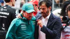 Fernando Alonso y Ben Sulayem, presidente de la FIA