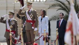 EL rey Felipe VI y la reina Letizia en el 40 aniversario de la jura de Bandera