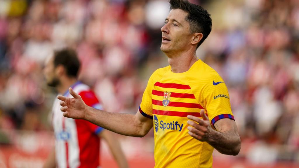 Lewandowski se lamenta de una ocasión fallada ante el Girona