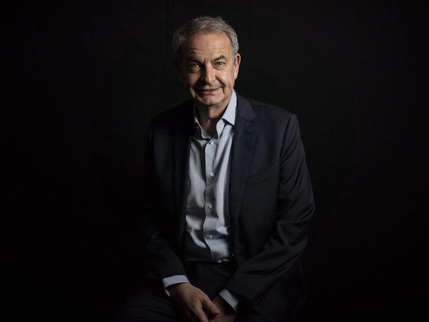José Luis Rodríguez Zapatero, en el estudio de EL ESPAÑOL justo antes de la entrevista.