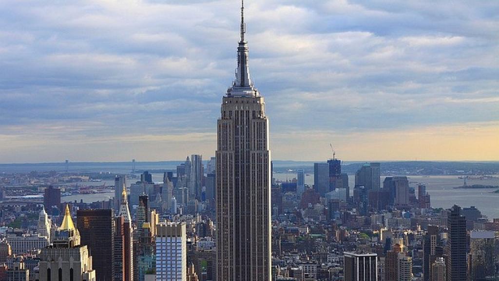 El Empire State Building es el rascacielos más característico de Nueva York