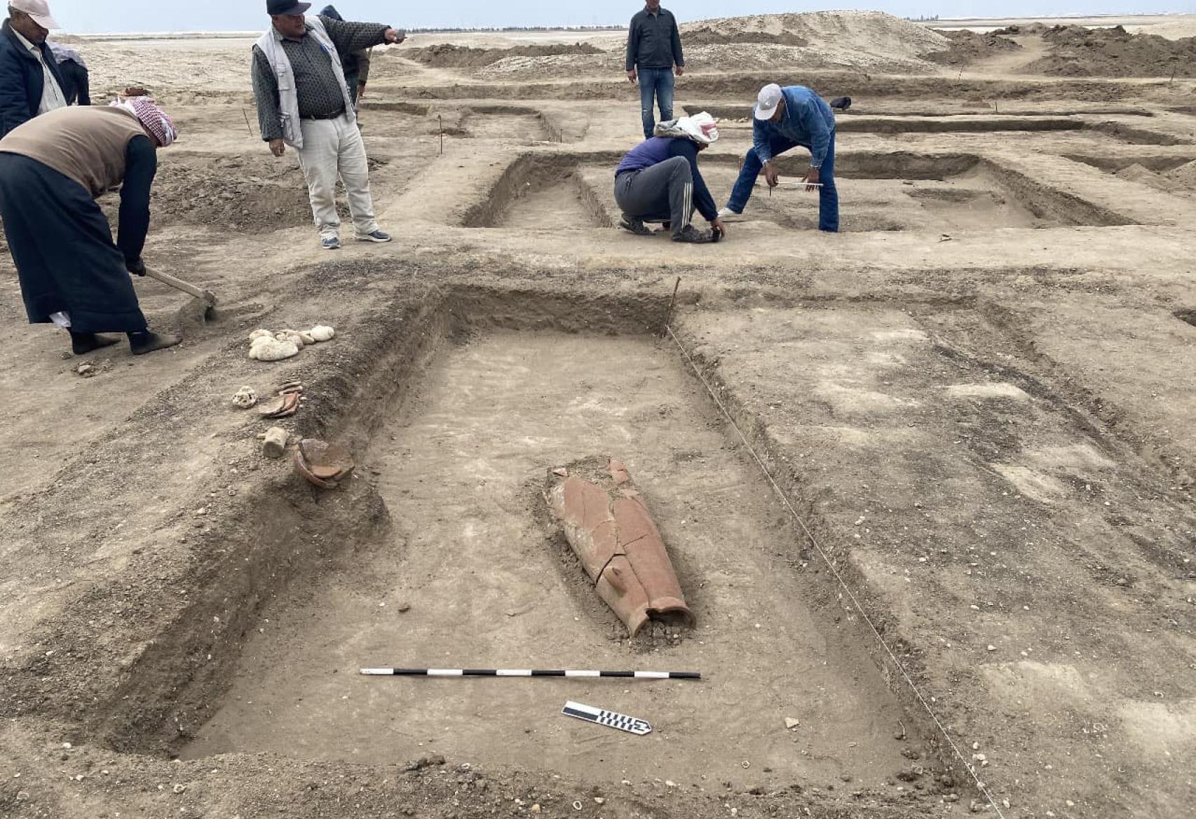 Excavaciones en el yacimiento de Tel Hebwa.