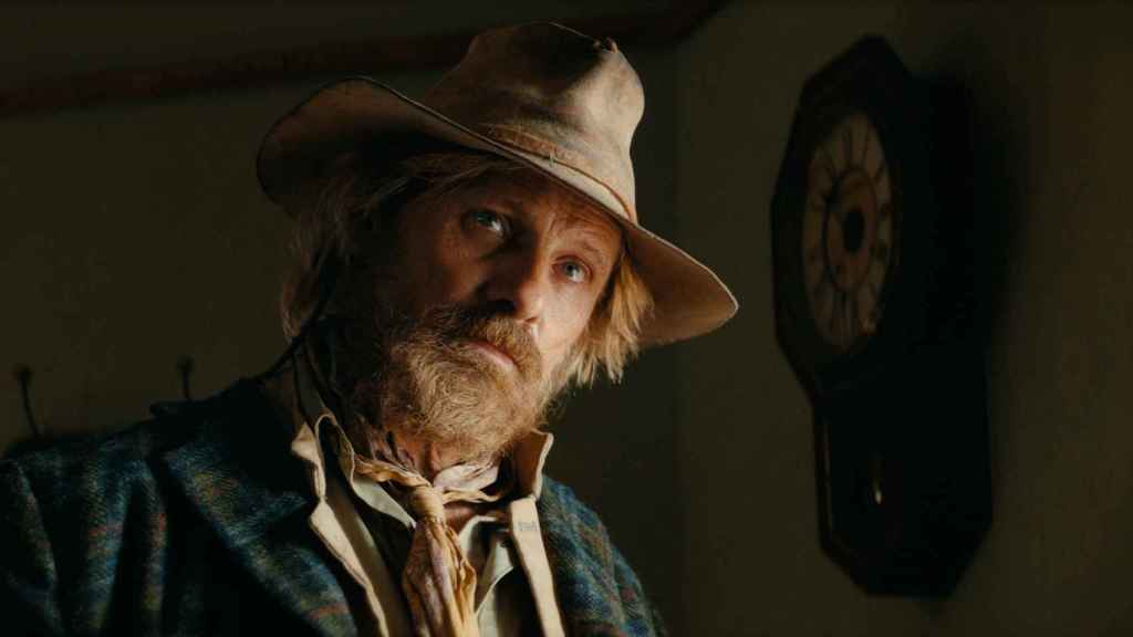 Viggo Mortensen interpreta  a Olsen en la película 'Hasta el fin del mundo', que él mismo dirige.