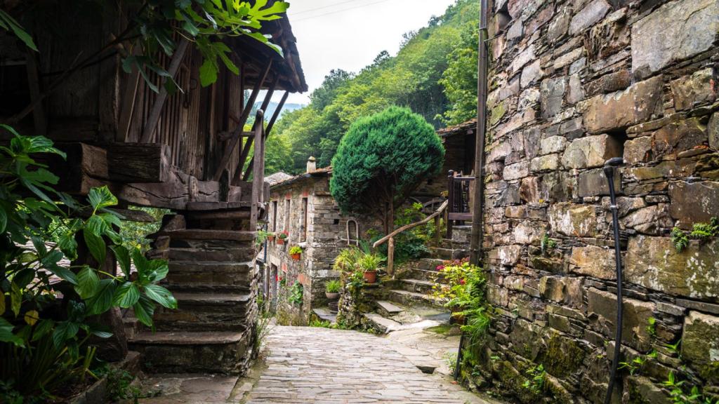 Pueblo rural asturiano de As Veigas (en Taramundi).