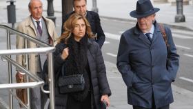 Llegada de acusados y abogados a declarar a la Audiencia Provincial de Valladolid por el caso 'Perla Negra'. En la imagen Begoña Hernández(I)