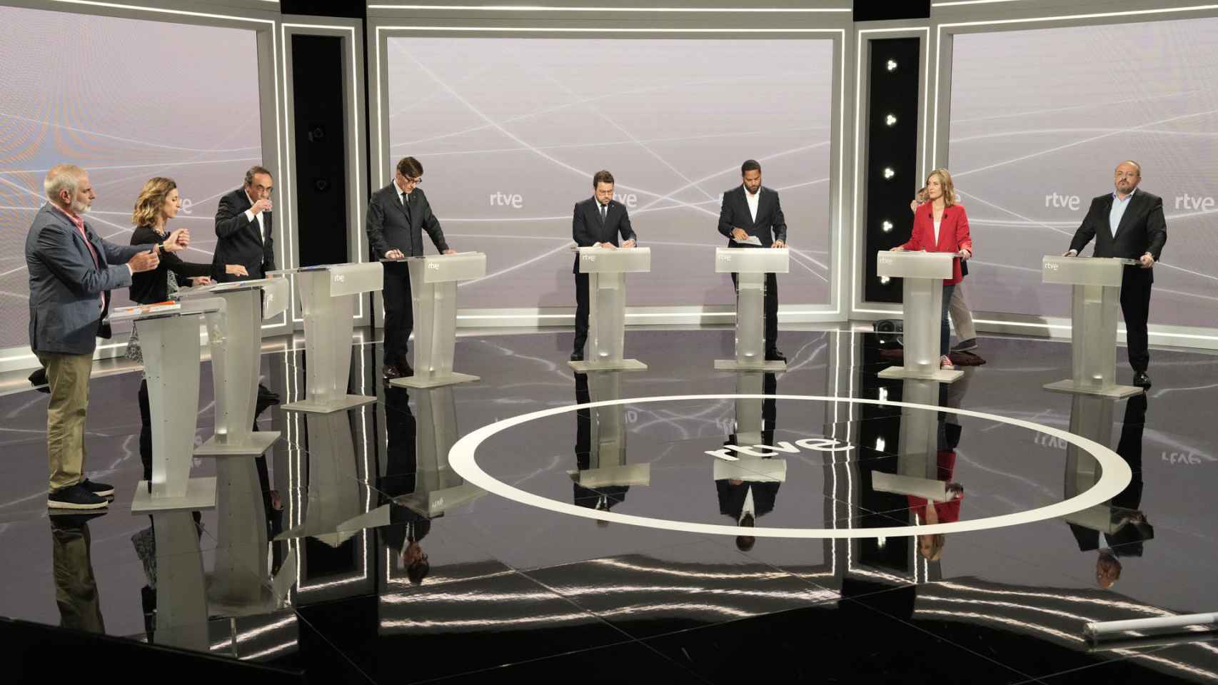 Los candidatos electorales en Cataluña durante debate electoral organizado por RTVE Catalunya.