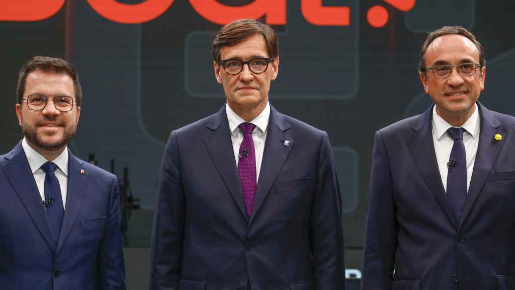 Pere Aragonès (ERC), Salvador Illa (PSC) y Josep Rull (Junts), en el último debate electoral.