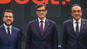 Pere Aragonès (ERC), Salvador Illa (PSC) y Josep Rull (Junts), en el último debate electoral.