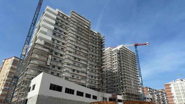 Imagen de las obras de construcción de las nuevas viviendas en Flex, en Málaga.