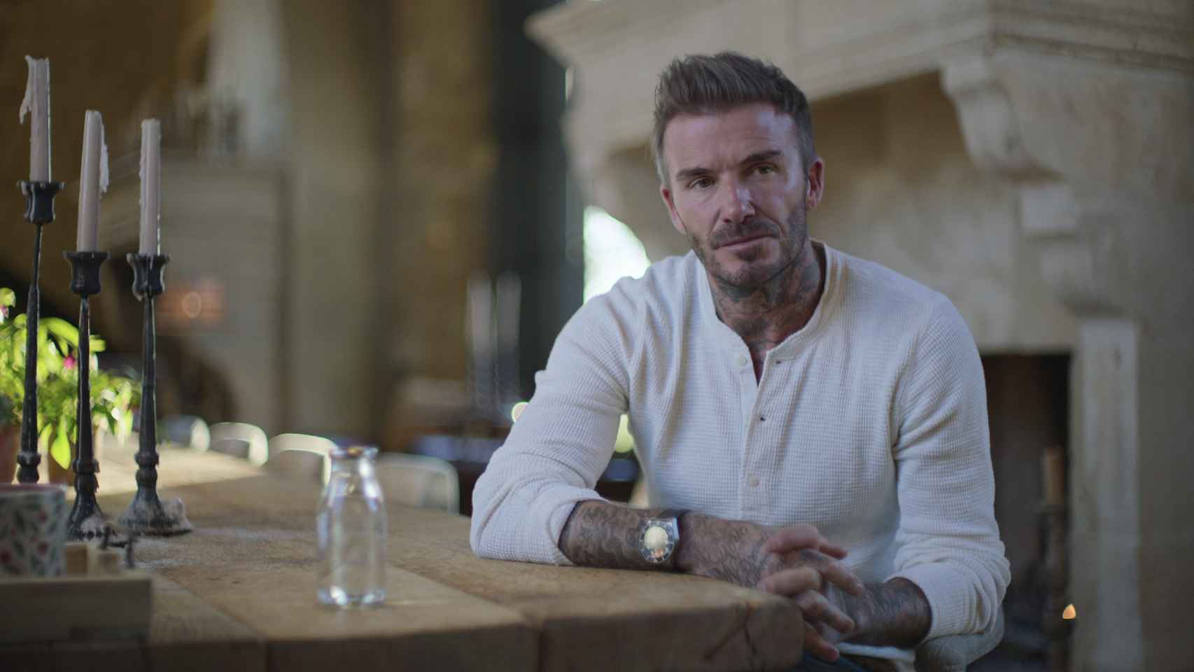 David Beckham revela que el director de su documental se enfadó con él tras la escena viral con Victoria