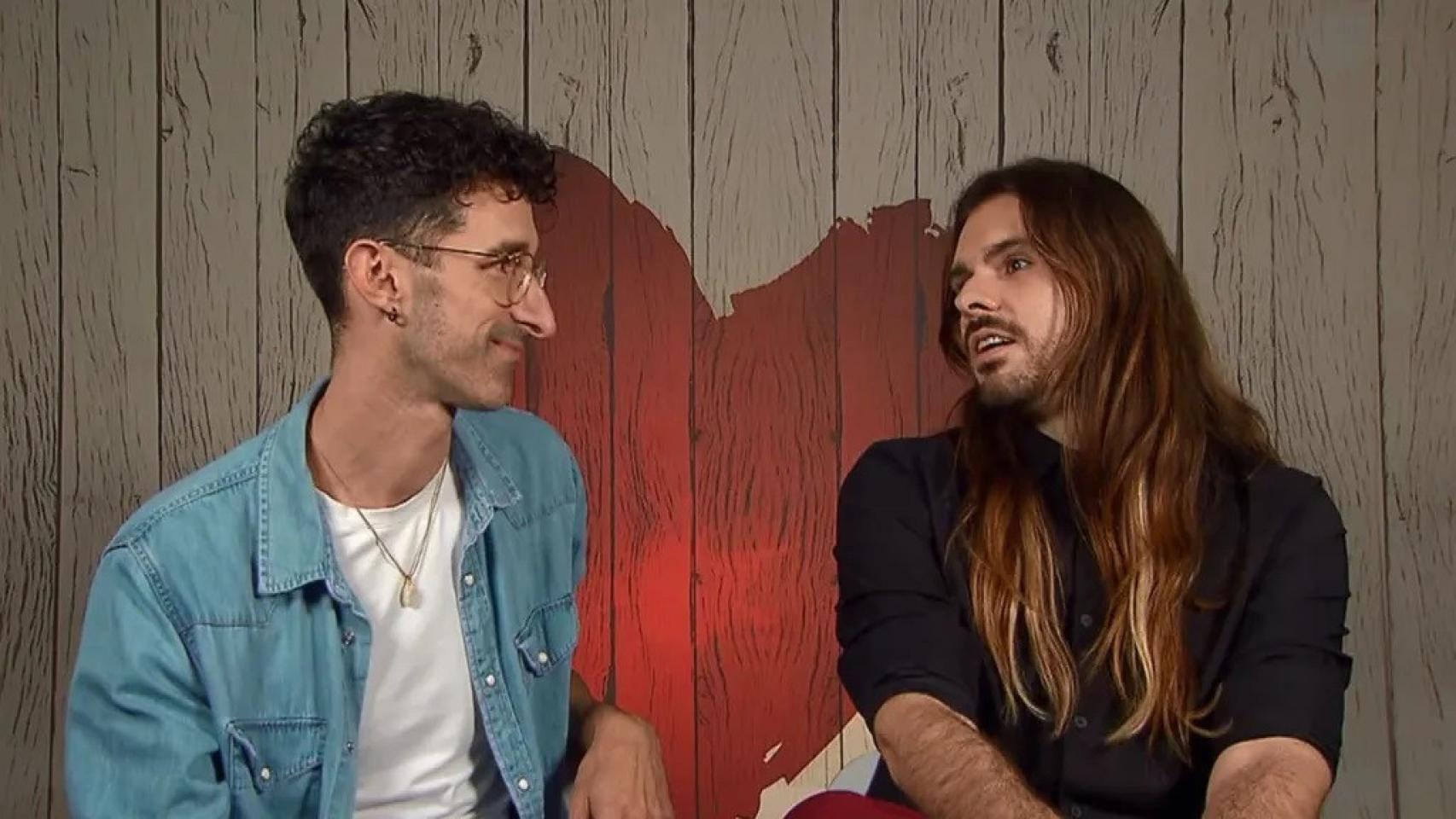 Raúl y Arnau en 'First Dates'.