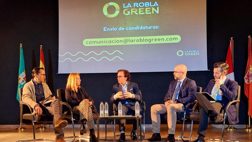 Imagen de la presentación este miércoles del proyecto de 'La Robla Green' en el municipio leonés.