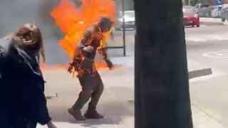 Un hombre se quema a lo bonzo en Burgos en plena calle y causa quemaduras también a su expareja