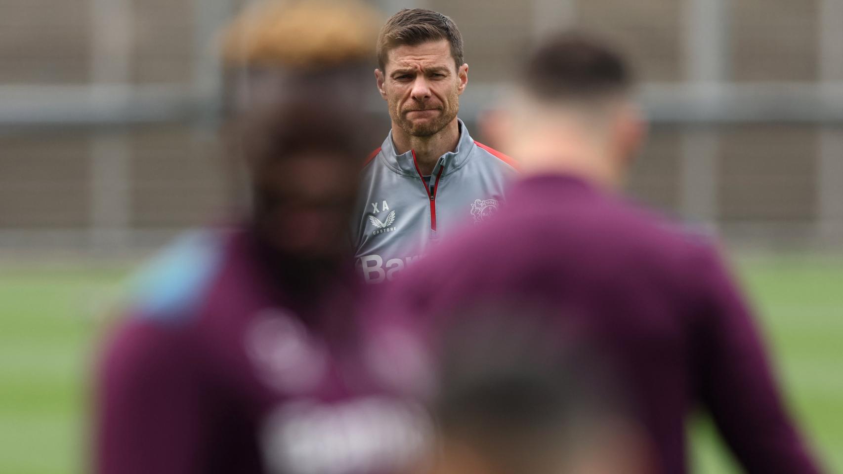 Xabi Alonso, en un entrenamiento del Bayer Leverkusen