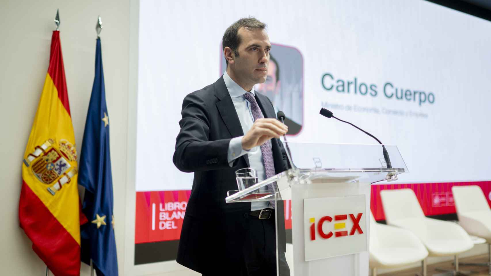 El ministro de Economía, Comercio y Empresa, Carlos Cuerpo, durante la clausura de un acto del ICEX el pasado 6 de mayo.