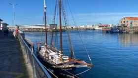 La goleta Evangelina en el Puerto de Vigo.