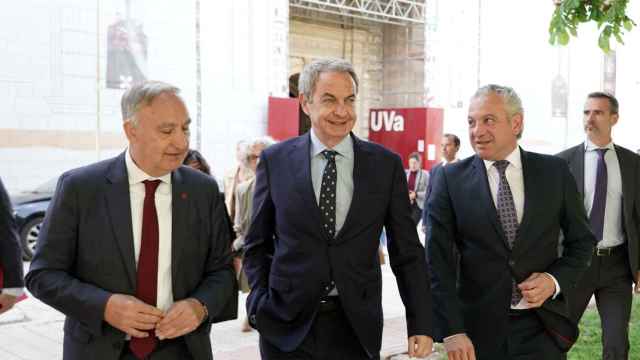 El expresidente José Luis Rodríguez Zapatero, y el rector de la UVa, Antonio Largo, inauguran unas jornadas para conmemorar los 20 años de la ley contra la violencia de género