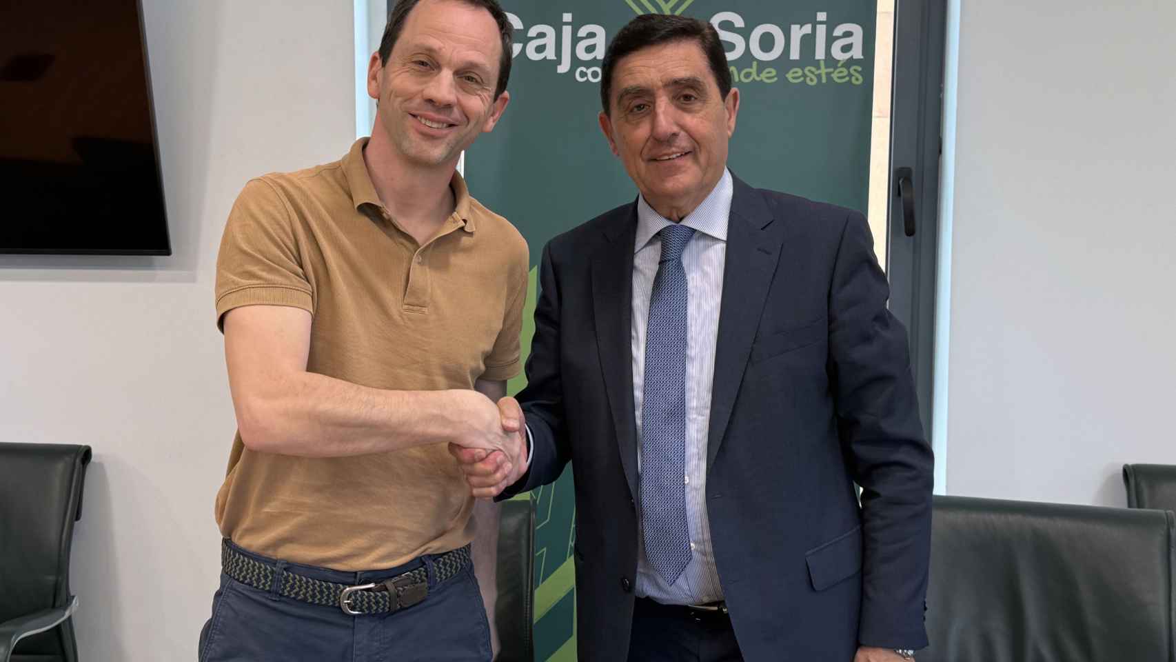 Caja Rural de Soria y Club Soria Baloncesto renuevan su acuerdo de colaboración