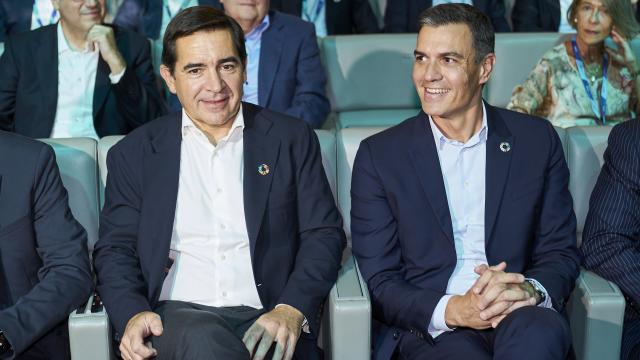 Carlos Torres, presidente del BBVA, y Pedro Sánchez, presidente del Gobierno.