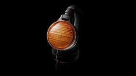 Auriculares de madera ATH-WBLTD