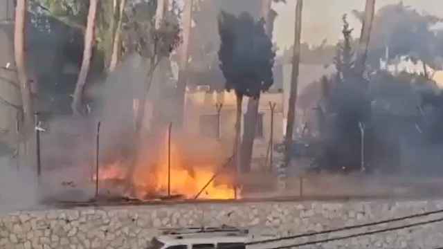 Imagen de uno de los dos incendios provocados por israelíes en la sede de al UNRWA en Jerusalén.