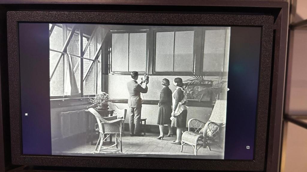 Imagen del vídeo explicativo de Telefónica sobre el teléfono automático, 1926. Foto: F. D. Q.