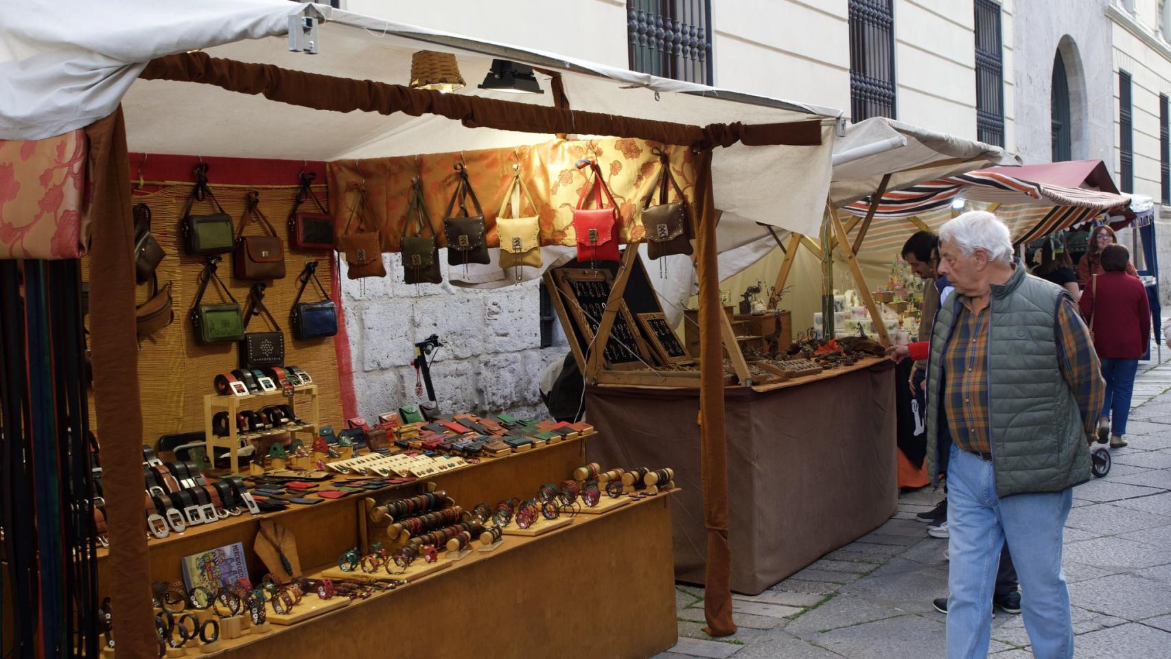 Imagen del Mercado Castellano por San Pedro Regalado, cerca de San Pablo en Valladolid