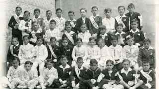 Piden ayuda para localizar a los niños de Toledo que aparecen en esta fotografía antigua