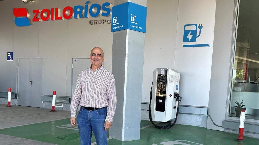 El experto empresario gasolinero Zoilo Ríos en una de sus estaciones de servicio.