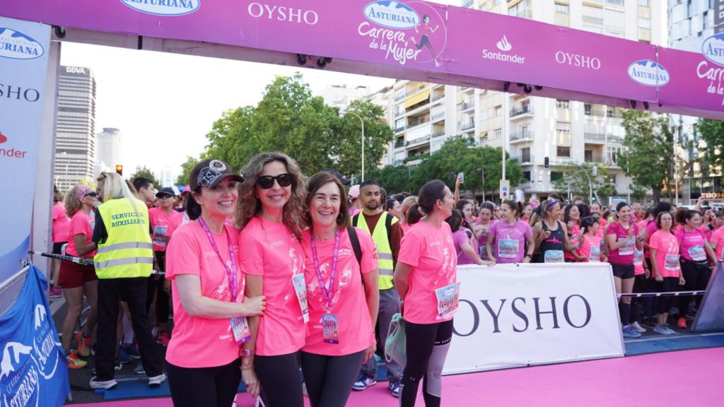 (de izda a dcha) Cruz Sánchez de Lara, vicepresidenta de EL ESPAÑOL y editora de Magas y Enclave ODS; Patricia Benito, directora general de Openbank y Charo Izquierdo, consejera editorial de EL ESPAÑOL y directora de Enclave ODS.