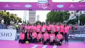 Un grupo de participantes de la Carrera de la Mujer Central Lechera Asturiana.