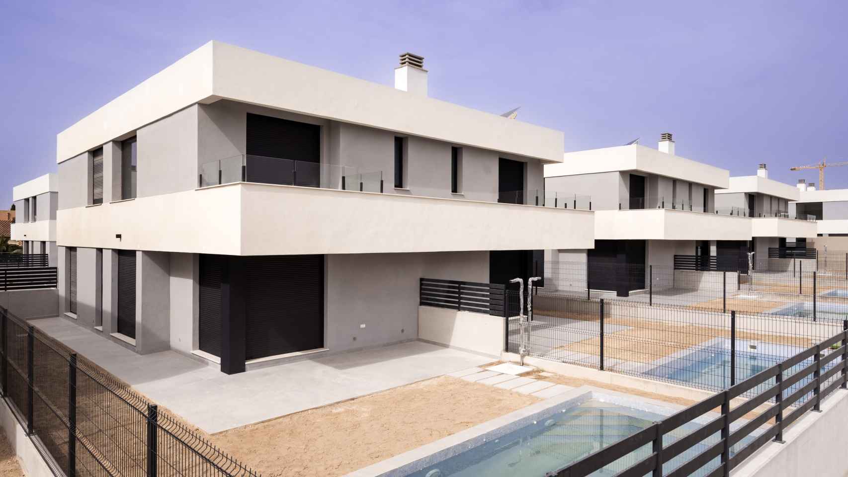 AEDAS Homes entrega tres promociones con 200 viviendas en Alicante