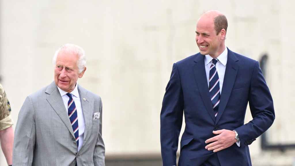 El rey Carlos III y el príncipe Carlos III, en un acto celebrado el lunes.
