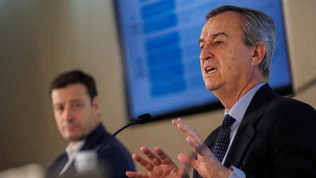 El CEO de Banco Sabadell, César González-Bueno, y el director financiero, Leopoldo Alvear, en la última presentación de resultados del grupo.